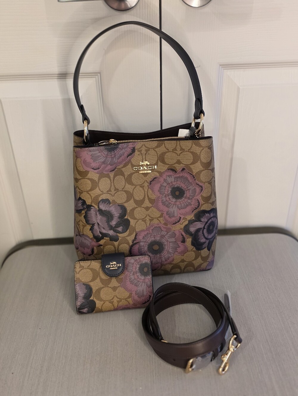 Coach Town Bucket Bag Kaffe Fassett Floral Purse plus matching wallet